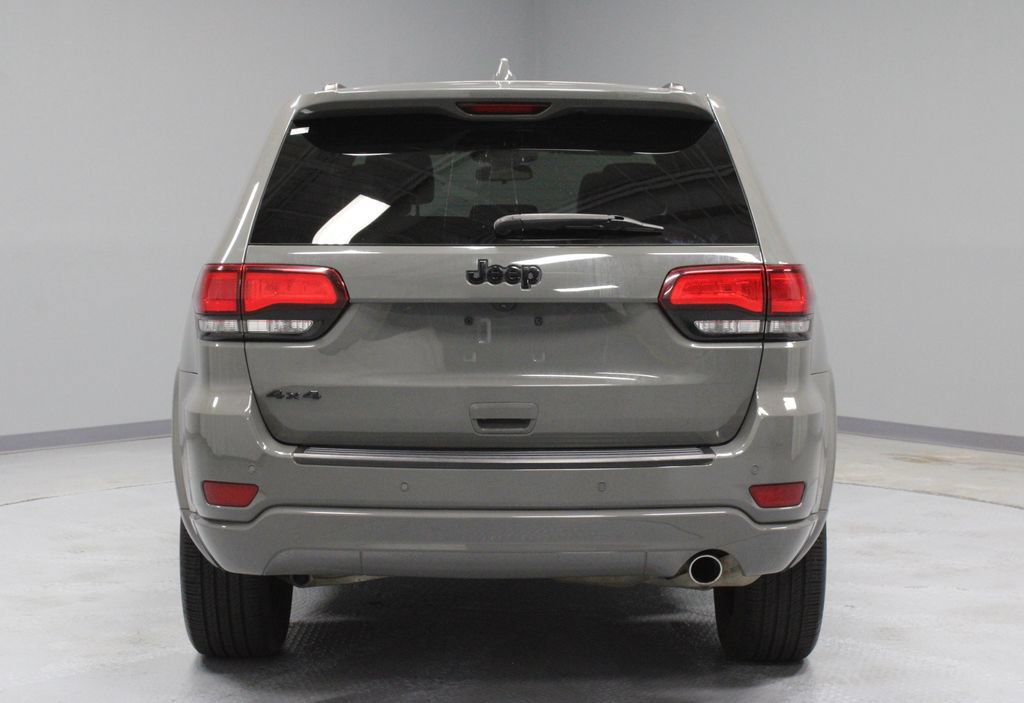 Used 2021 Jeep Grand Cherokee Laredo X AWD/4WD image 10