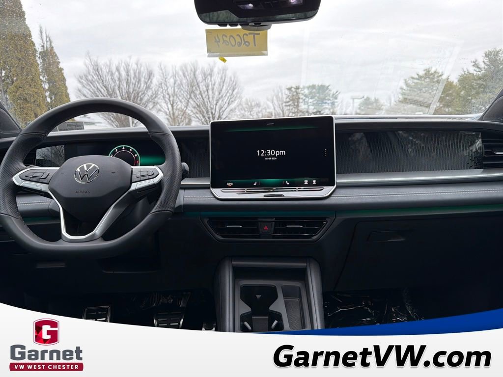 New 2026 Volkswagen Tiguan SE R-Line image 12