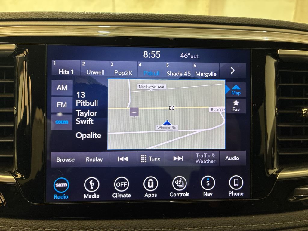 Used 2019 Chrysler Pacifica Limited FWD image 19