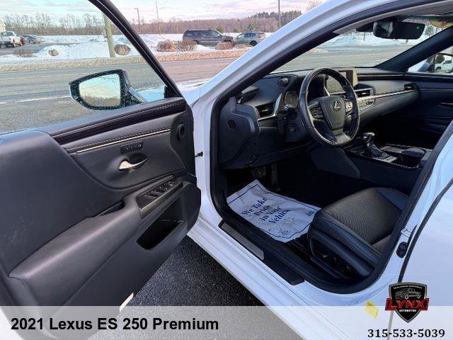 Used 2021 Lexus ES 250 w/ Premium Package image 10