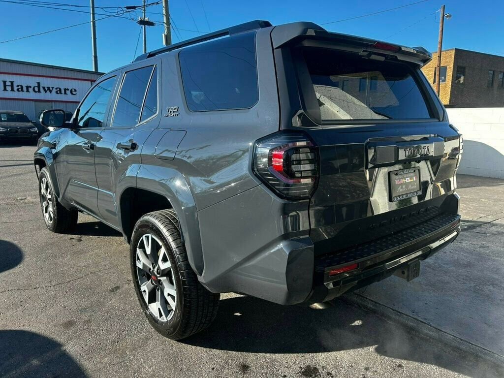 Used 2025 Toyota 4Runner TRD Sport image 6