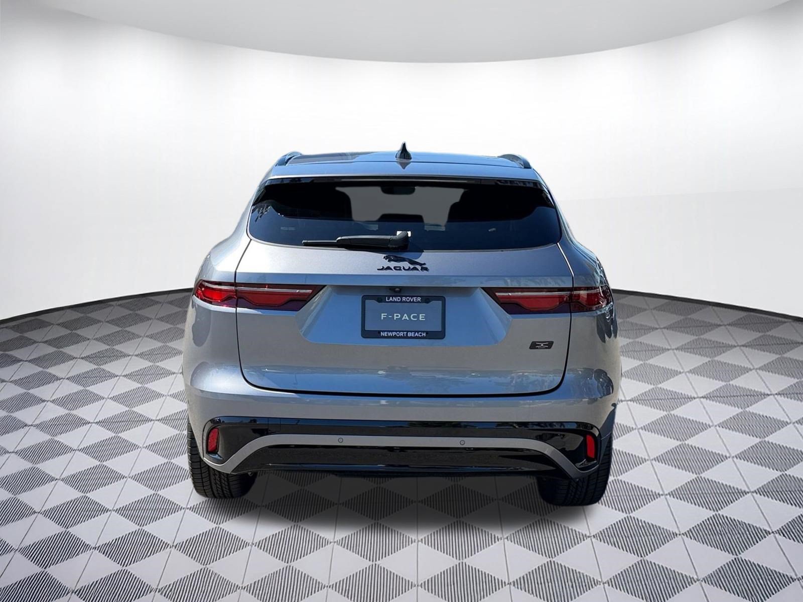 New 2026 Jaguar F-PACE R-Dynamic S AWD/4WD image 10