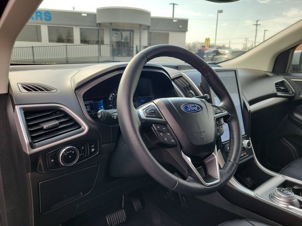 Used 2024 Ford Edge SEL w/ Convenience Package AWD/4WD image 21