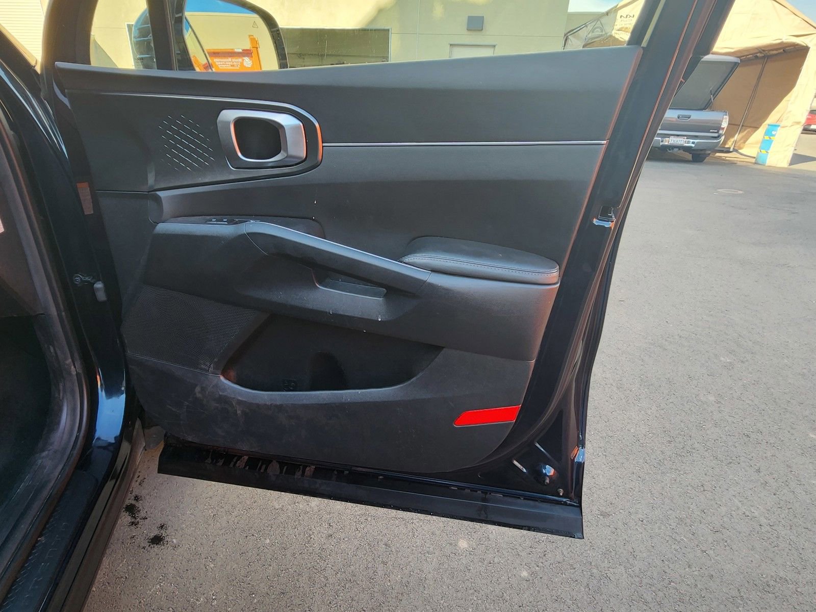 Used 2023 Kia Sorento EX image 22