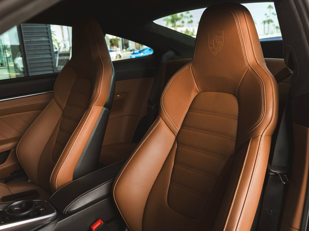 Used 2024 Porsche 911 Turbo S image 5