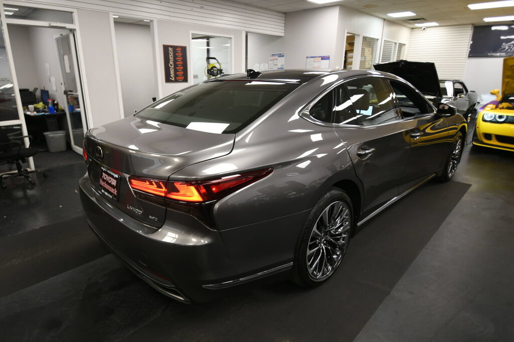 Used 2023 Lexus LS 500 AWD w/ Interior Upgrade Package image 8