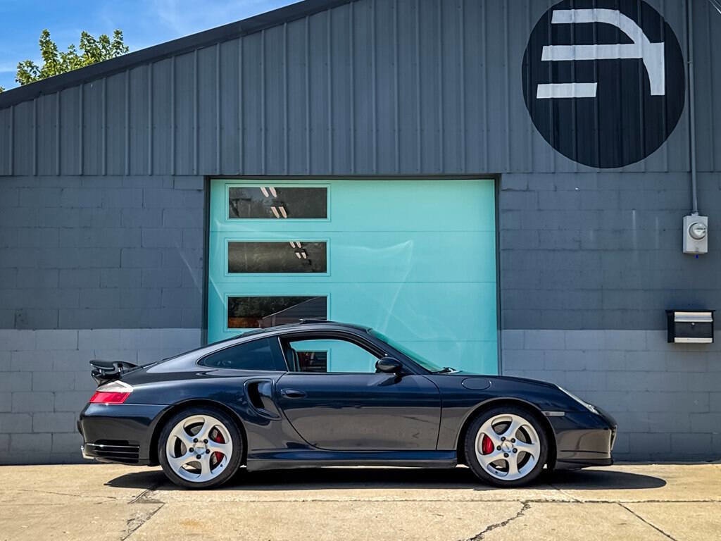 Used 2004 Porsche 911 Turbo image 10