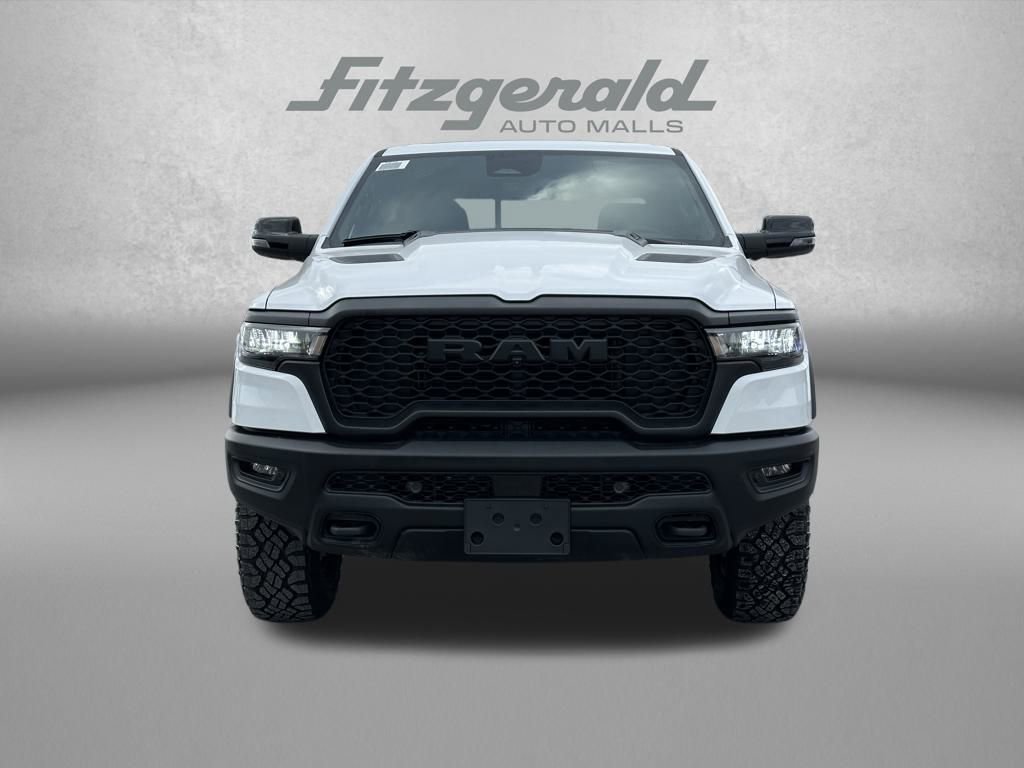 New 2026 RAM 1500 Laramie AWD/4WD image 3