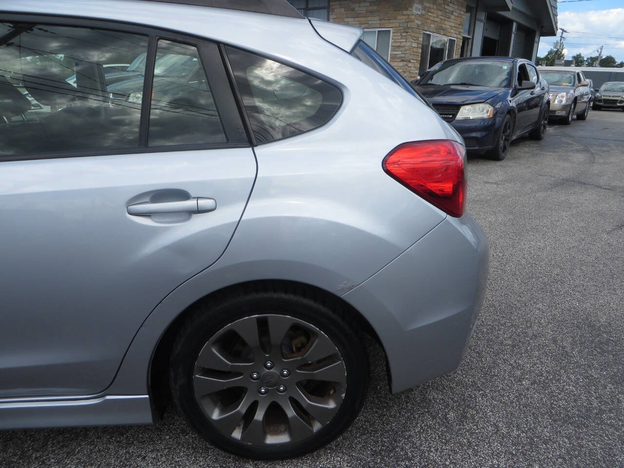 Used 2014 Subaru Impreza 2.0i Sport Premium image 32