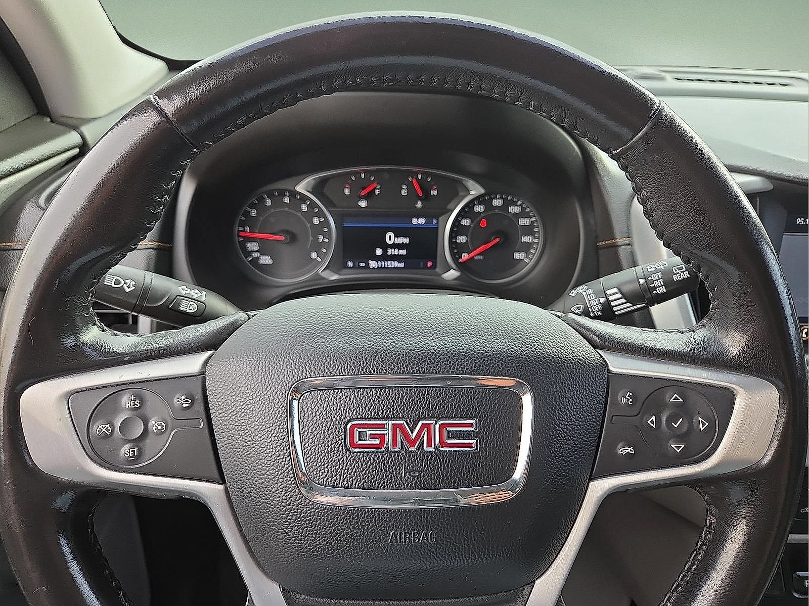 Used 2020 GMC Terrain SLT AWD/4WD image 4