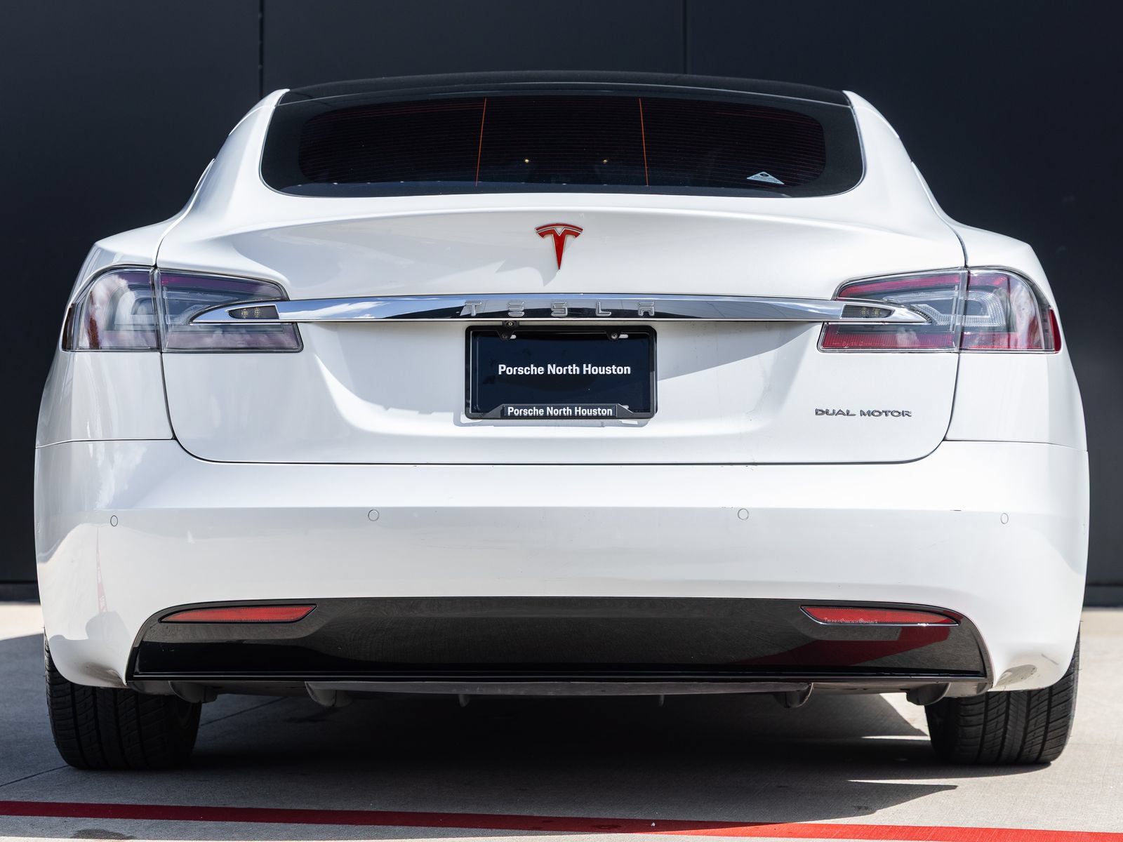 Used 2020 Tesla Model S Long Range AWD/4WD image 7