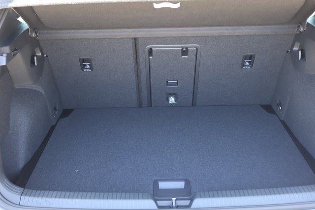 New 2025 Volkswagen GTI SE image 14