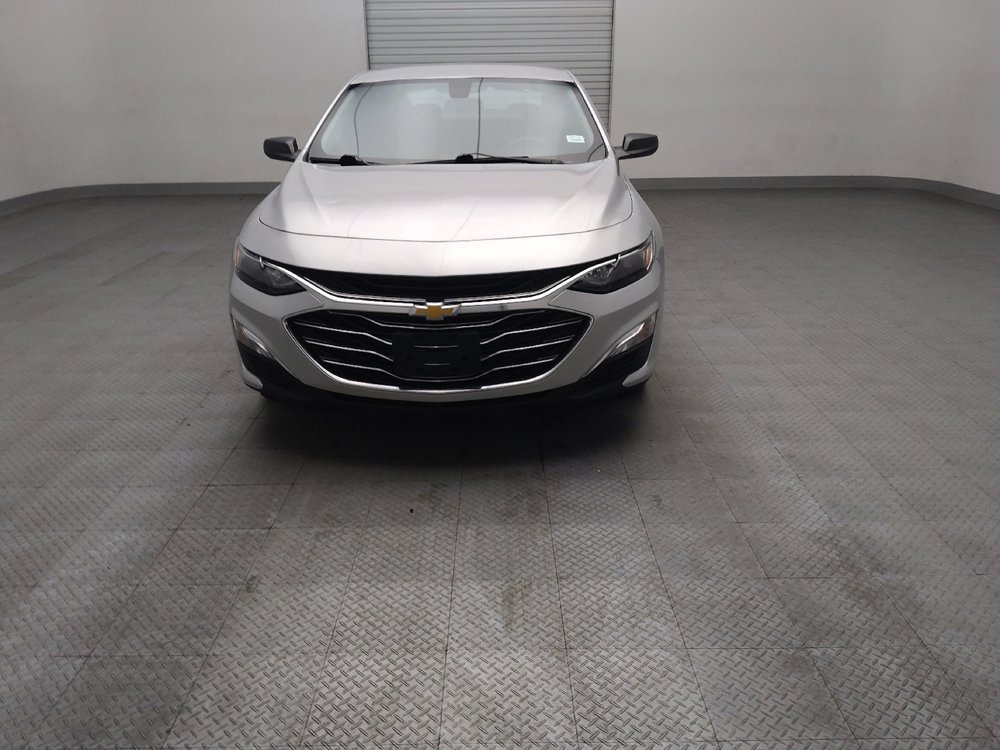 Used 2020 Chevrolet Malibu LS FWD image 15