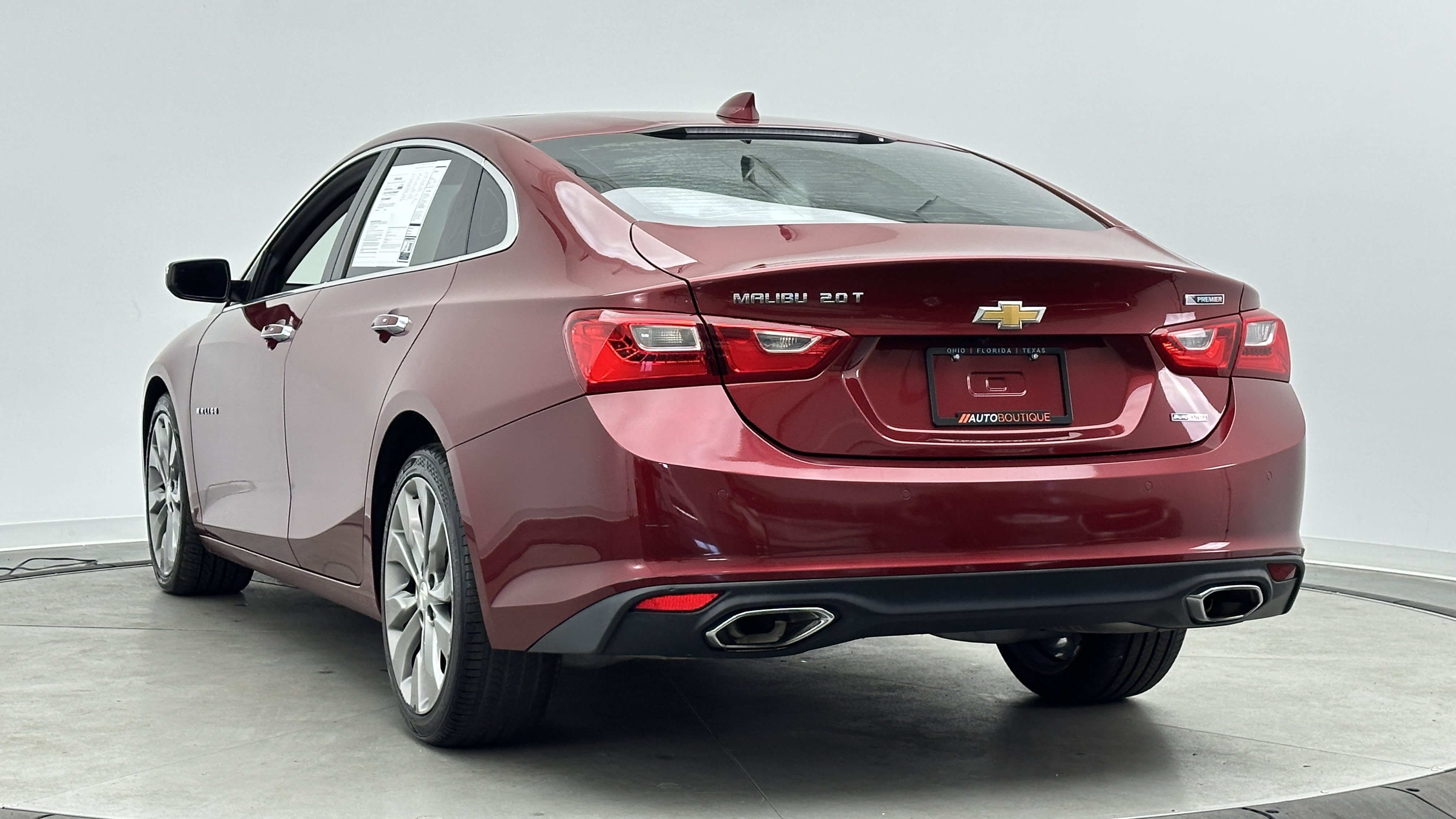 Used 2018 Chevrolet Malibu Premier w/ Premier Sun and Wheel Package FWD image 6
