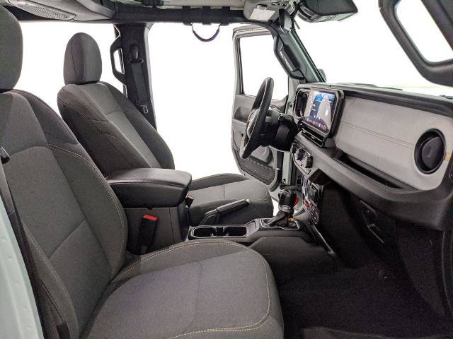 Used 2024 Jeep Wrangler Unlimited Sport AWD/4WD image 20