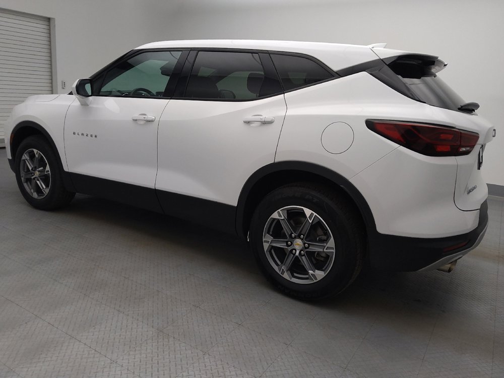 Used 2023 Chevrolet Blazer LT image 3