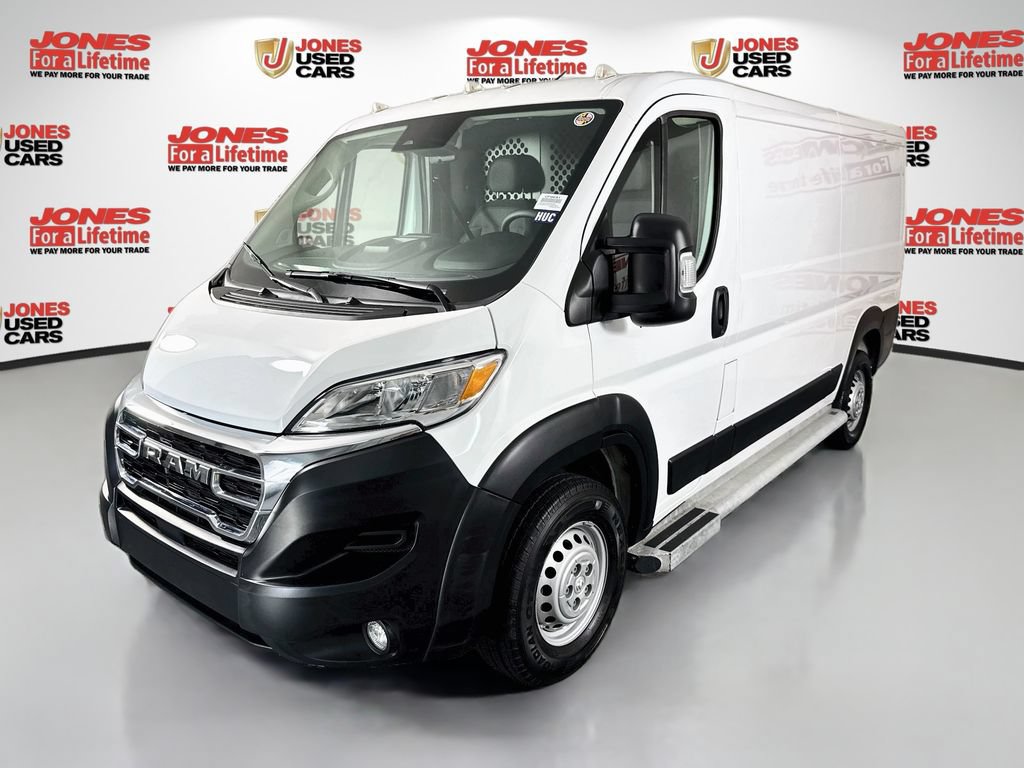 Used 2025 RAM ProMaster 2500 w/ U-Haul Equipment Group FWD image 11