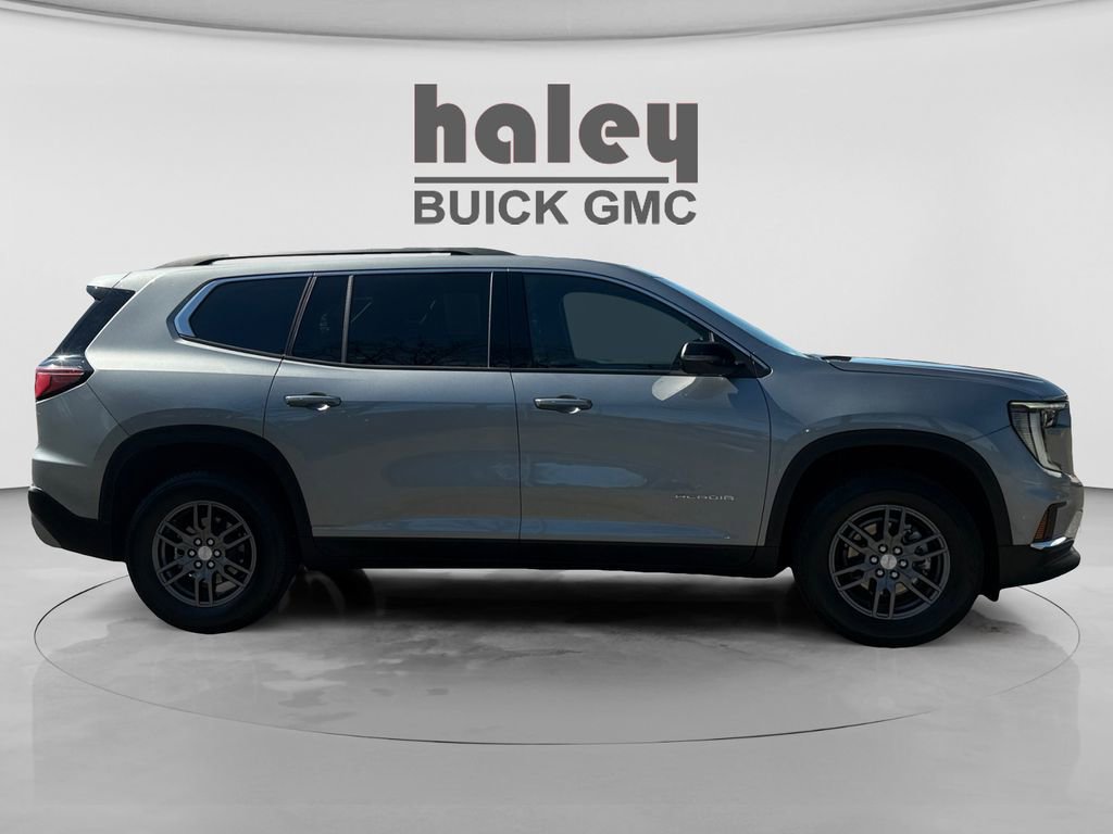 Used 2025 GMC Acadia Elevation FWD image 6