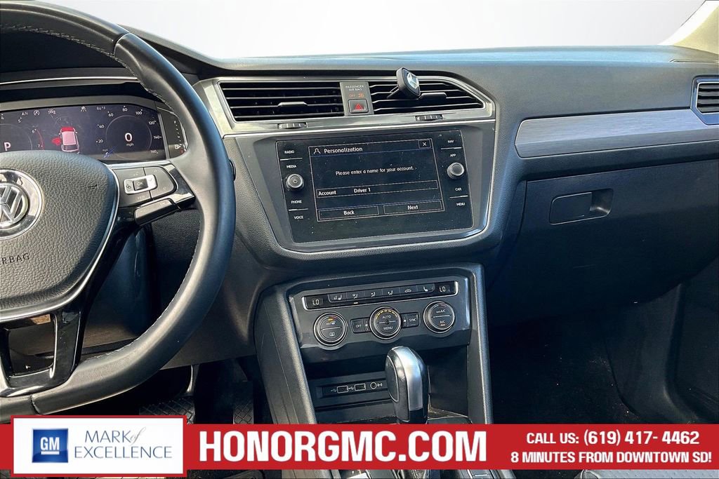 Used 2020 Volkswagen Tiguan SEL image 9