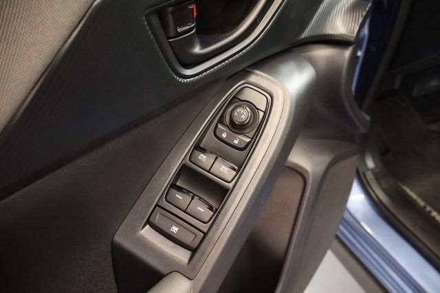 Certified 2024 Subaru Crosstrek 2.0i Premium w/ Crosstrek Mirror Package image 11