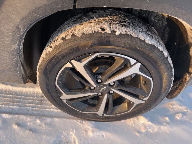 Used 2023 Chevrolet TrailBlazer RS image 3