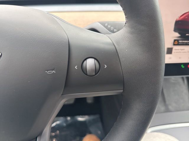 Used 2024 Tesla Model Y Long Range image 16