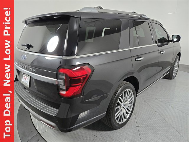 Used 2023 Ford Expedition Platinum image 5