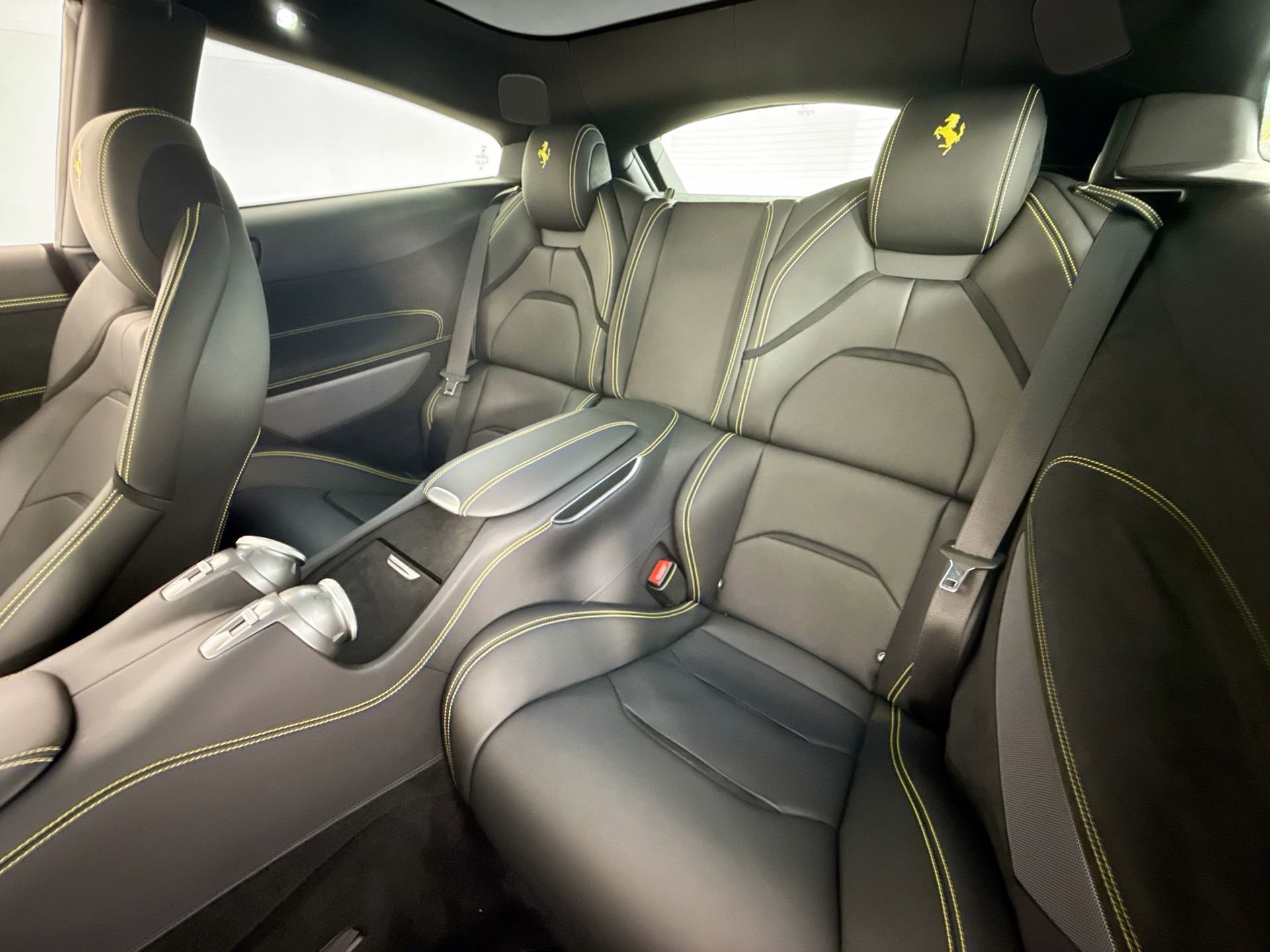 Certified 2019 Ferrari GTC4Lusso T RWD image 19