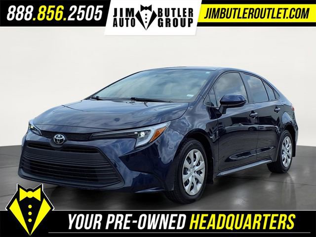 Used 2026 Toyota Corolla LE image 1