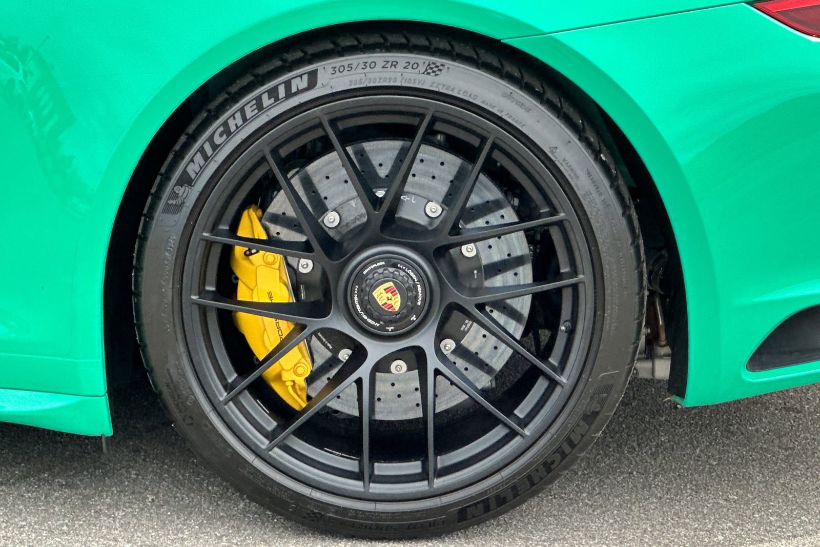 Certified 2019 Porsche 911 Carrera 4 GTS AWD/4WD image 43