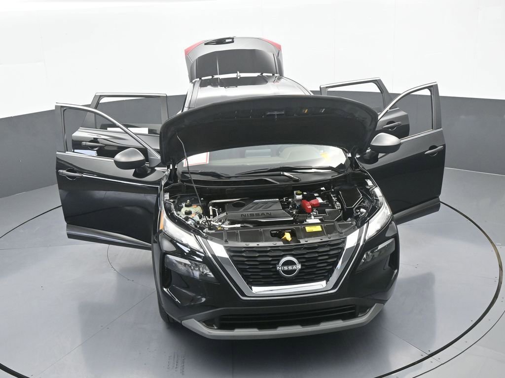 Used 2023 Nissan Rogue S image 71