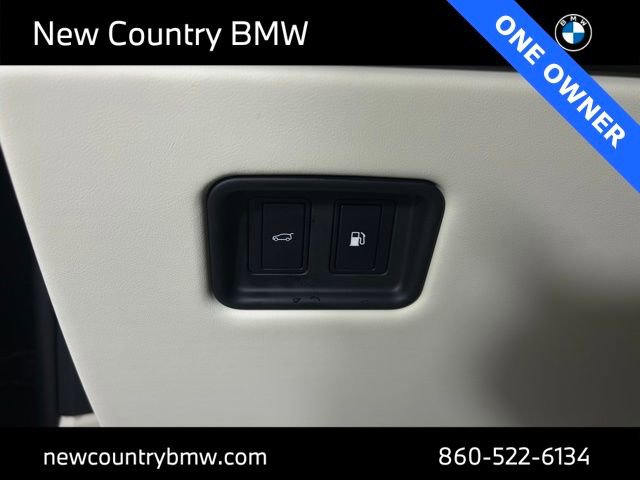 Used 2025 Land Rover Range Rover SE image 20