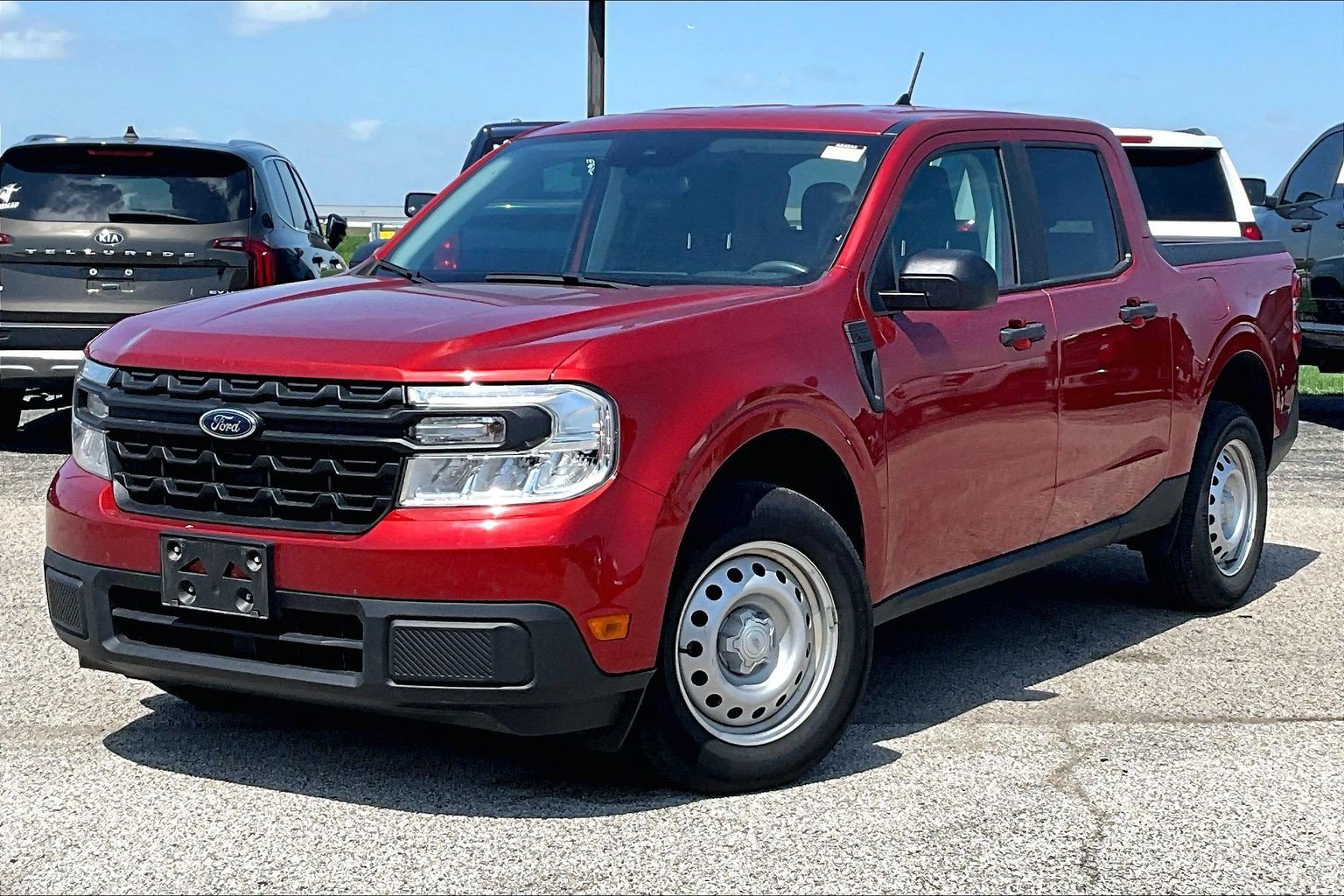 Used 2024 Ford Maverick XL FWD image 8