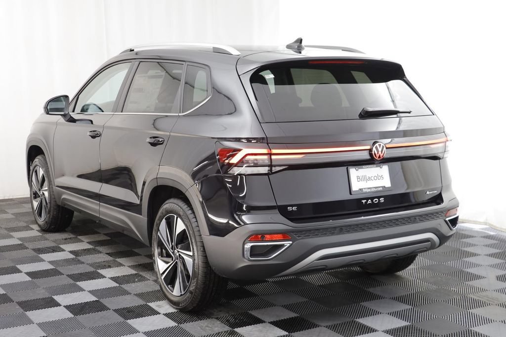 New 2026 Volkswagen Taos SE AWD/4WD image 16