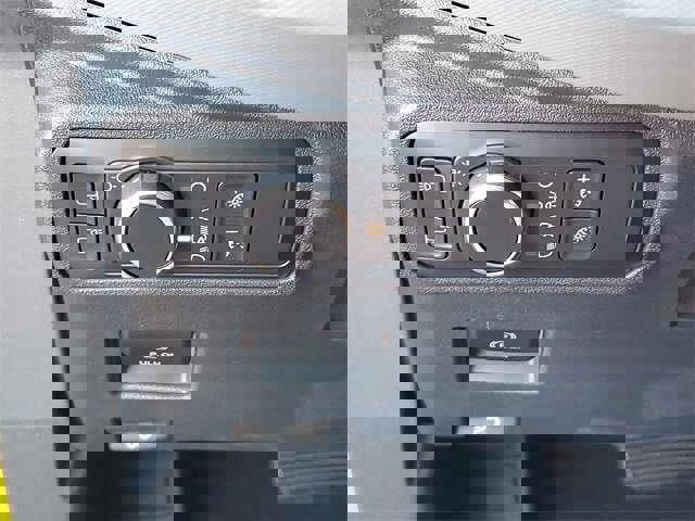 Used 2021 Ford Bronco Badlands image 25