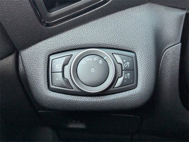 Used 2018 Ford Escape SEL image 30