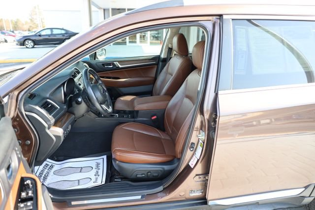 Used 2019 Subaru Outback 3.6R Touring w/ Popular Package #3A image 18