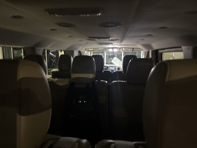 Used 2018 Nissan NV 3500 SL image 27