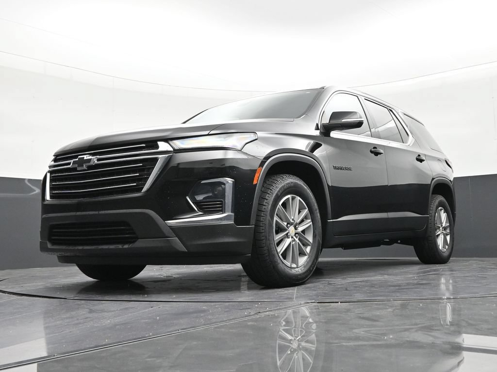 Used 2022 Chevrolet Traverse LT FWD image 20