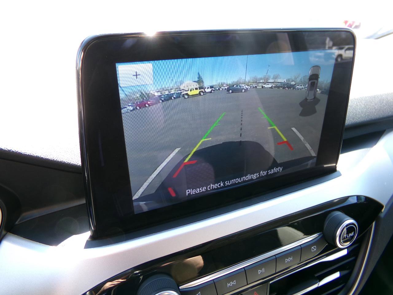 Used 2020 Ford Escape SE Sport image 47