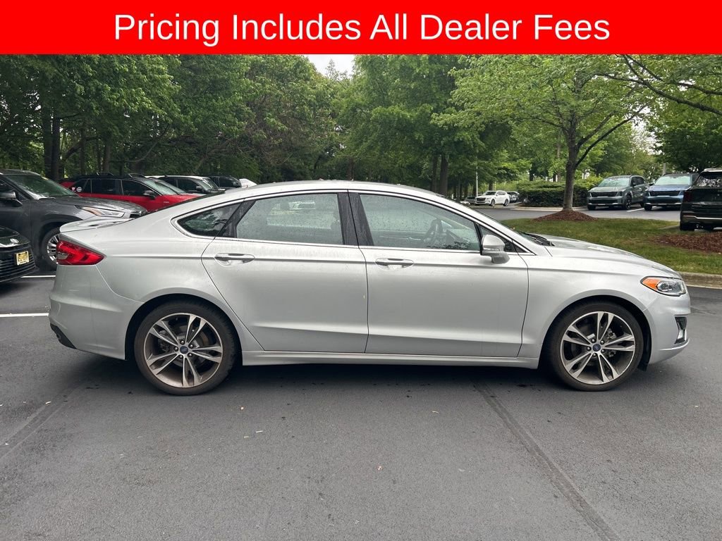 Used 2019 Ford Fusion Titanium AWD/4WD image 14