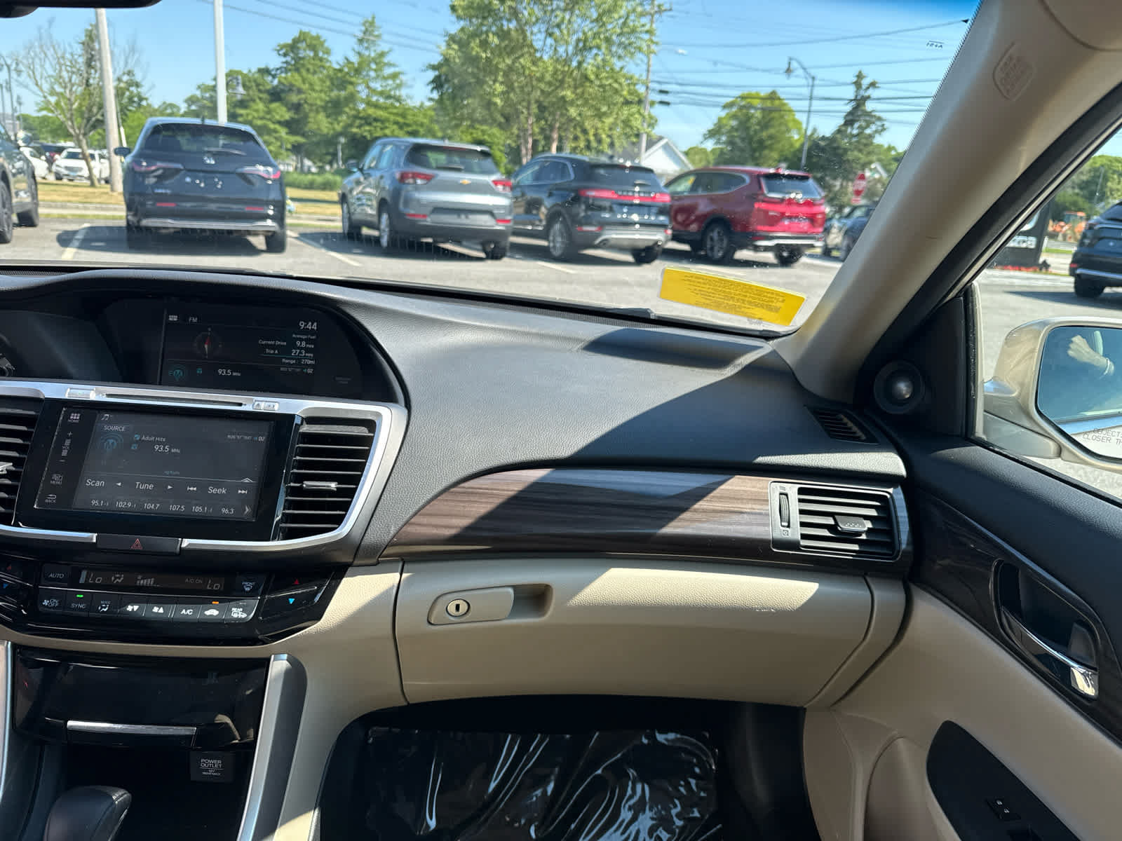 Used 2017 Honda Accord EX-L image 18