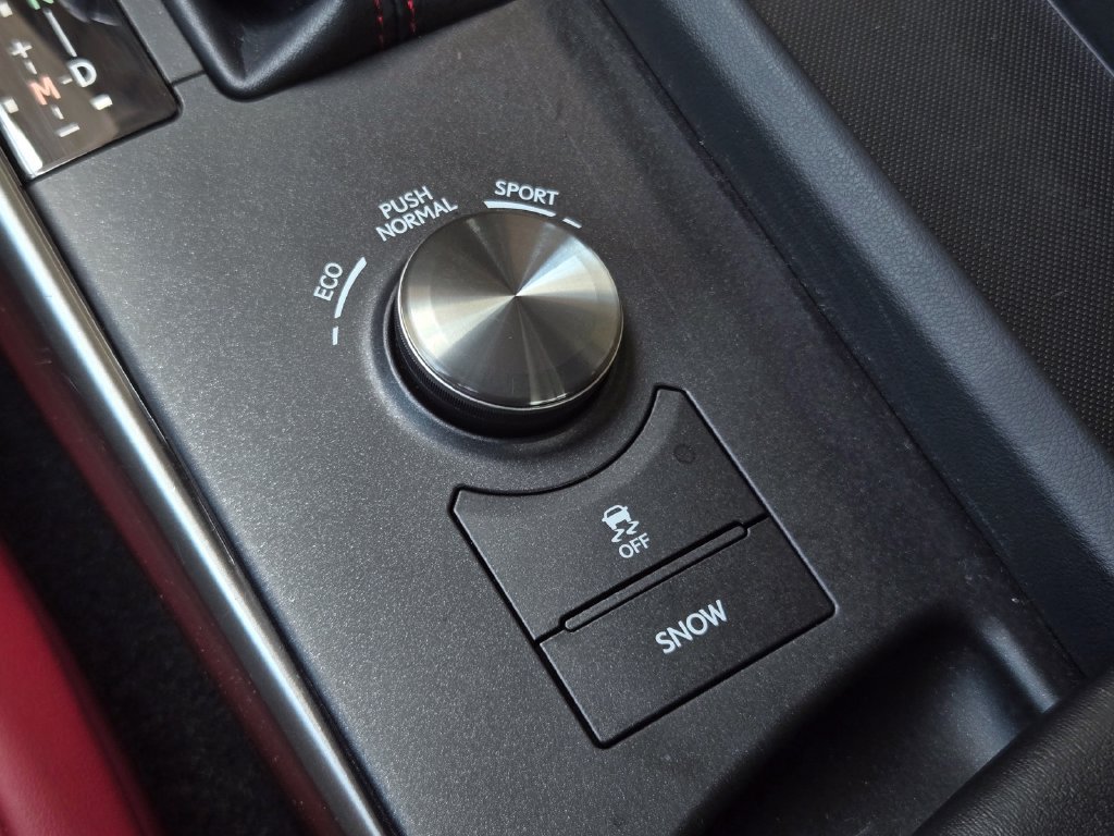 Used 2017 Lexus IS 200t F Sport w/ F Sport Package RWD image 22