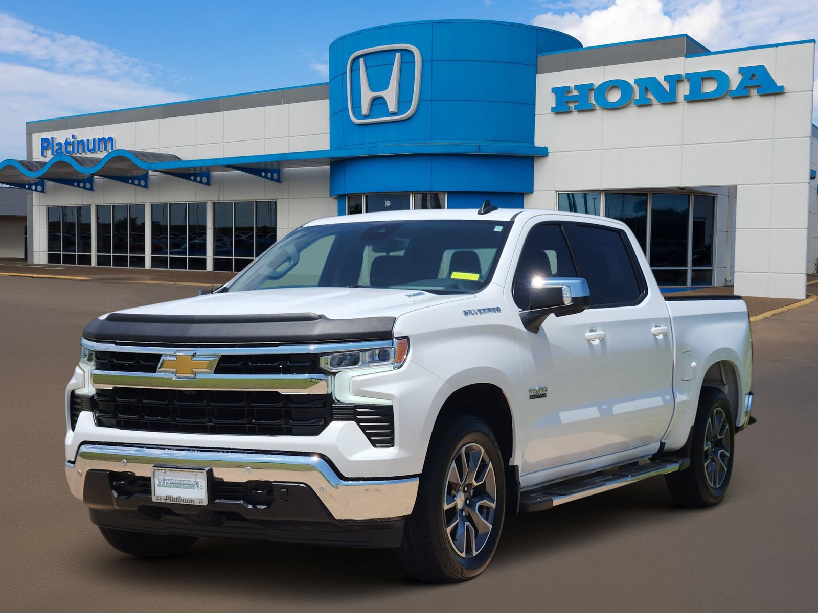 Used 2025 Chevrolet Silverado 1500 LT w/ Texas Edition Plus RWD video 2