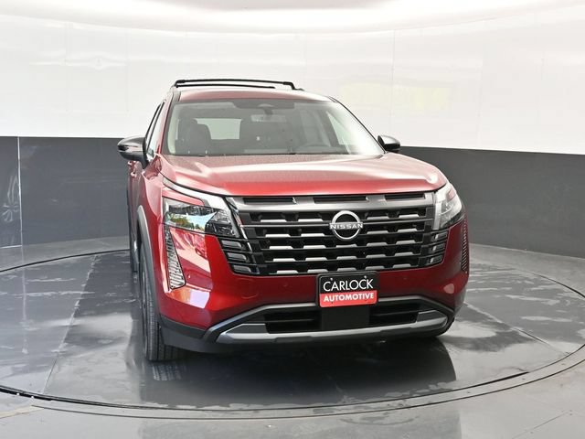 Used 2026 Nissan Pathfinder Platinum FWD image 7