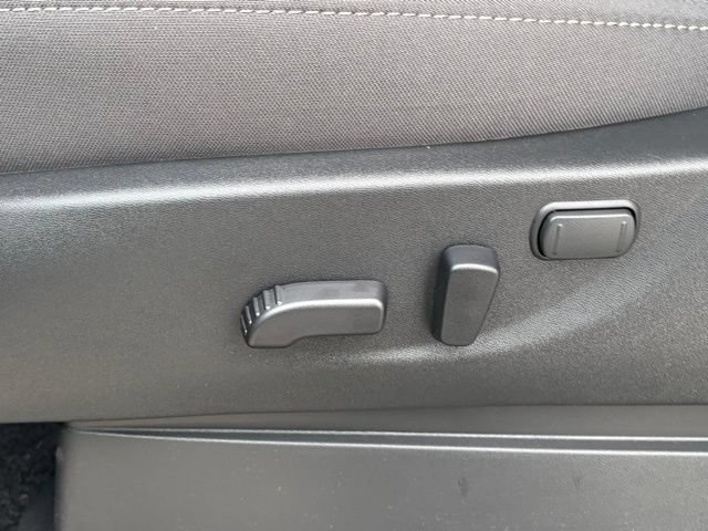 New 2026 Nissan Frontier SV w/ All-Weather Content Package AWD/4WD image 16