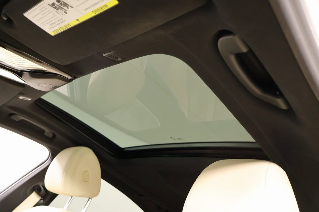 Used 2023 BMW 530i xDrive w/ Convenience Package image 17