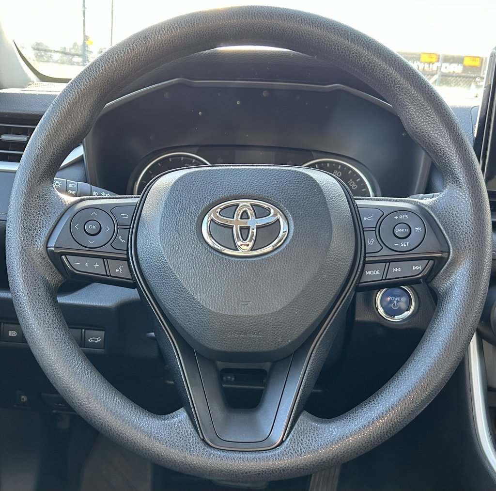 Certified 2020 Toyota RAV4 XLE image 20