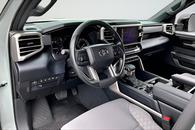Used 2025 Toyota Tundra SR5 w/ SR5 Convenience Package AWD/4WD image 14