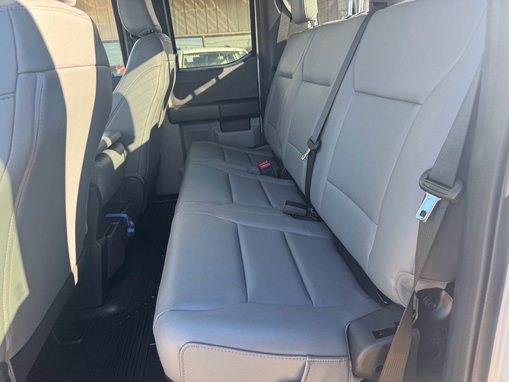 Used 2025 Ford F250 XL w/ XL Driver Assist Package image 18